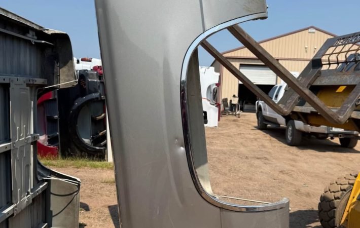 99-06 Chevy Silverado 6.5 Pewter Truck Bed