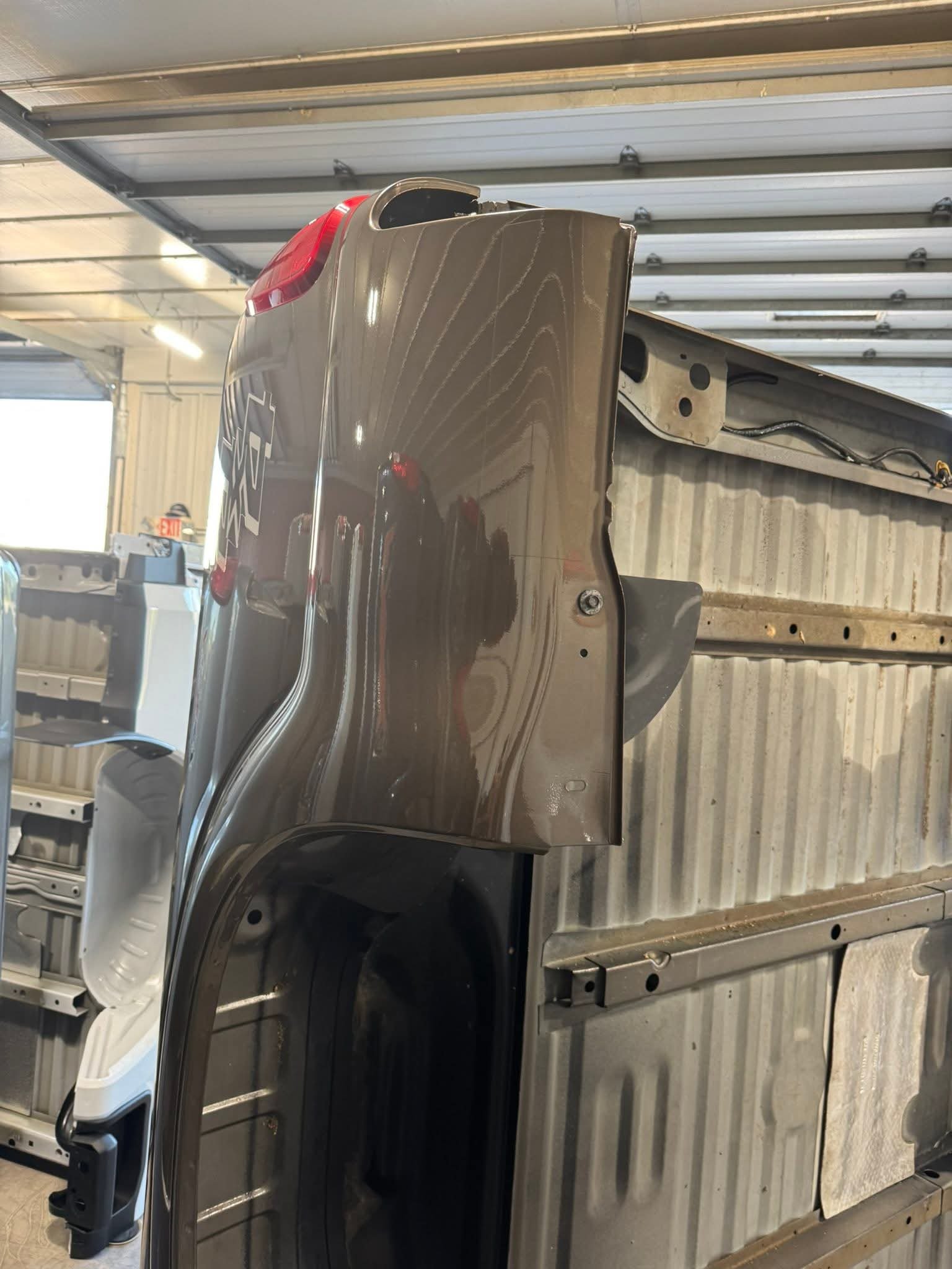 NEW TAKE OFF 8ft bed assembly single rear wheel - Image 17