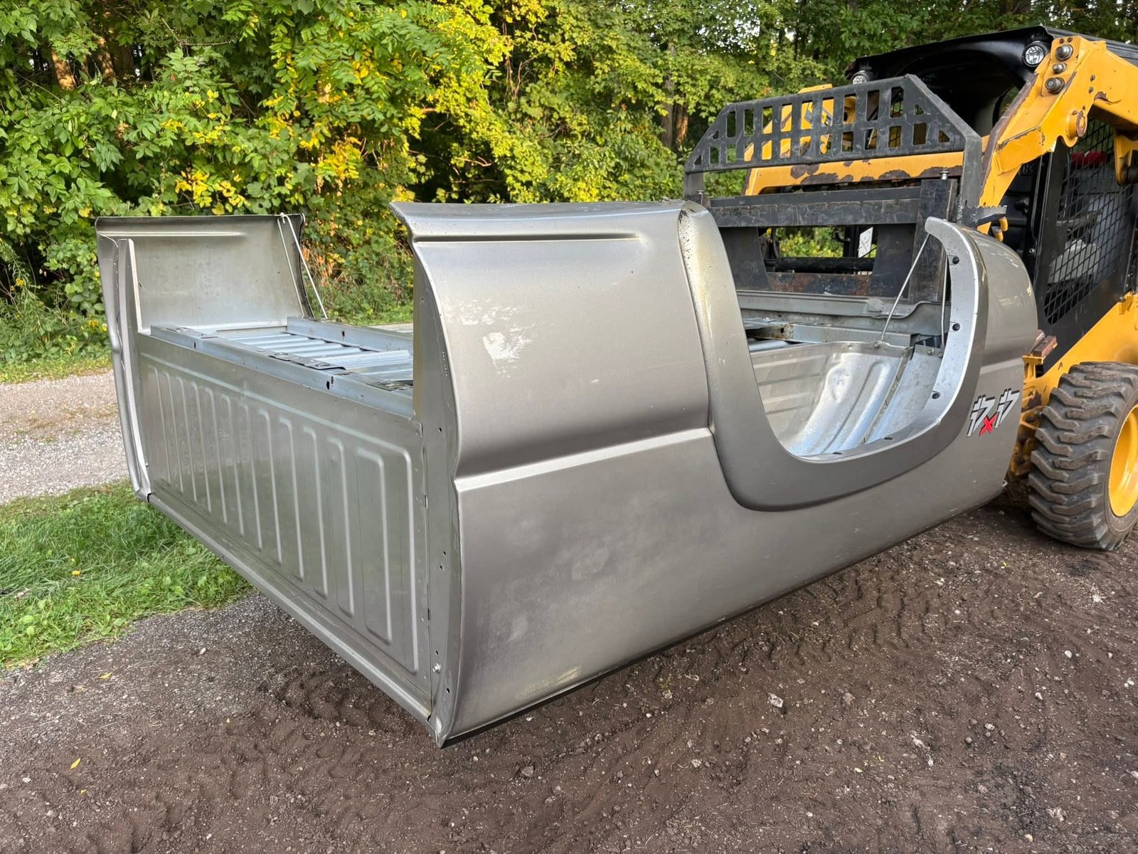 1999-2007 GM 6.6’ bed - Image 8