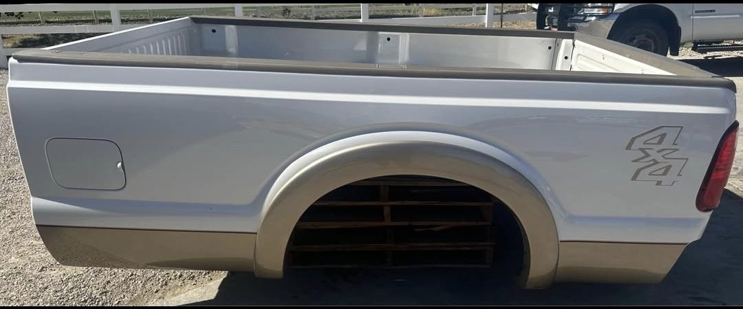11-16 Ford Super Duty Long Bed 8’ King Ranch F250 F350 - Image 5