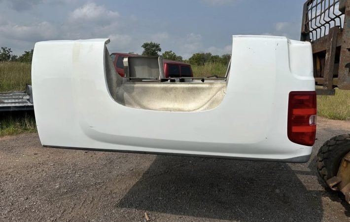 Rust free 07-13 Chevy Silverado 6.5ft bed