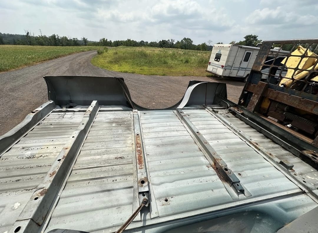 99-10 ford superduty 8ft bed - Image 10