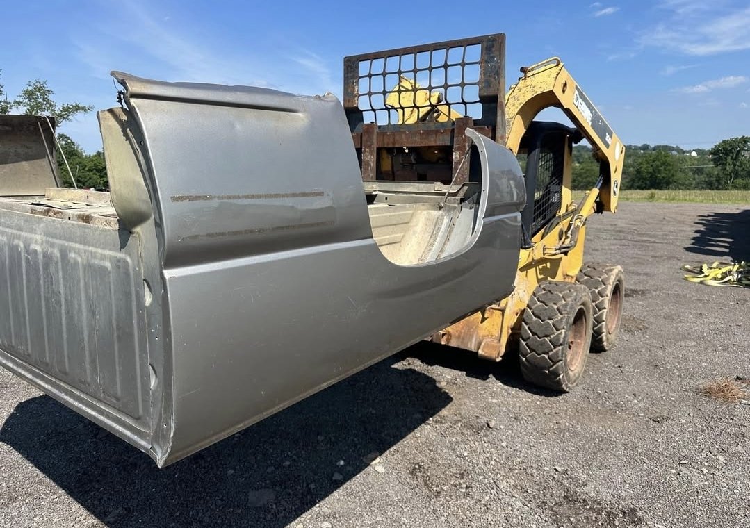 Rust free 99-06 Chevy/gmc 6.5ft bed - Image 4