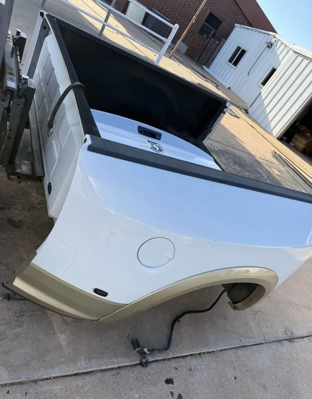 2009-2018 Dodge Ram Dually Mega Cab box - Image 4