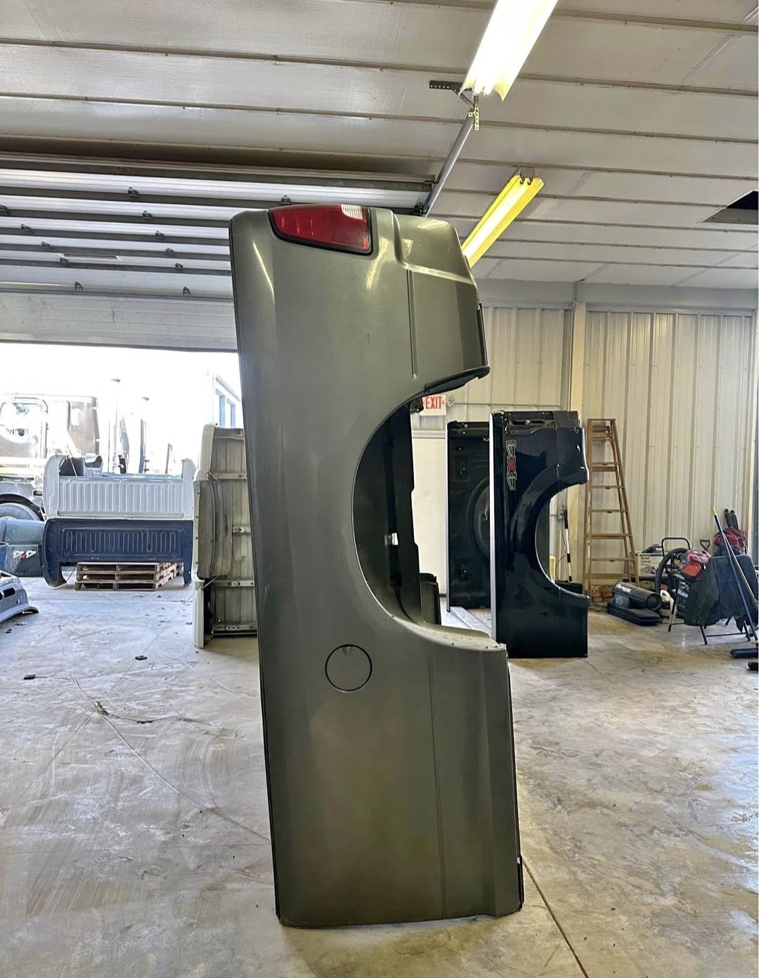 Grey 4th Gen 8ft Dodge Ram Bed