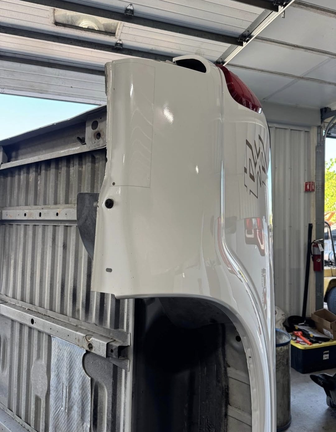 2015 F-250 Super Duty 8ft Bed - Image 7