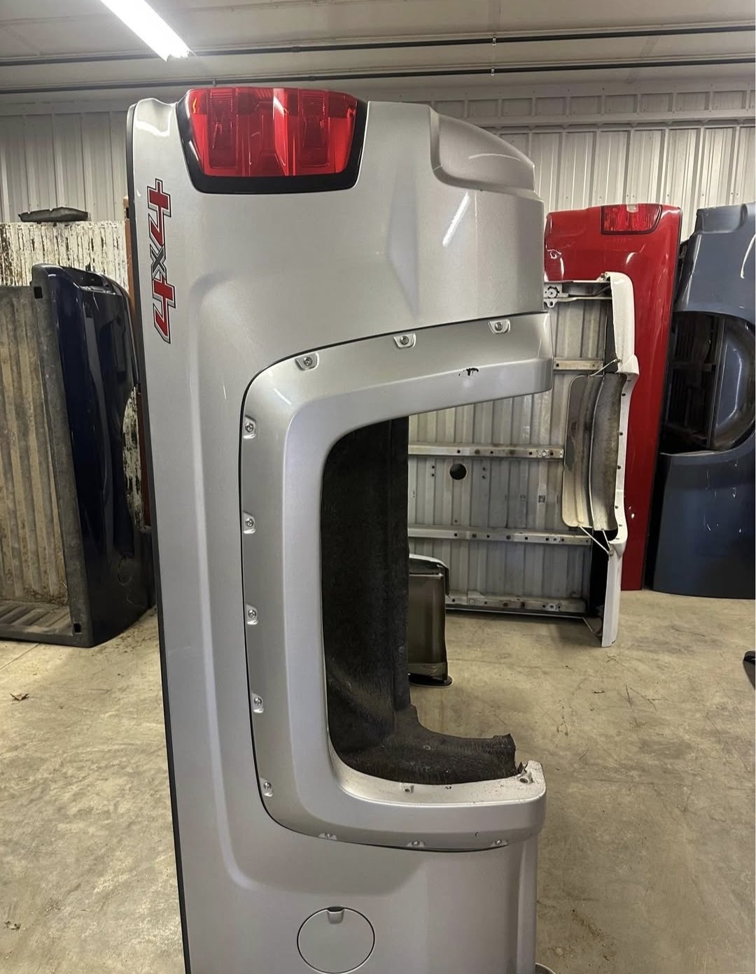 2015 Chevy Silverado 6.5ft Bed - Image 5