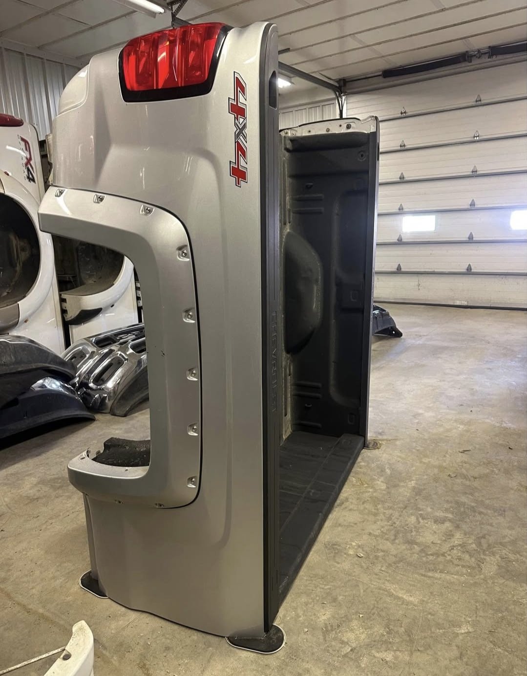 2015 Chevy Silverado 6.5ft Bed - Image 8