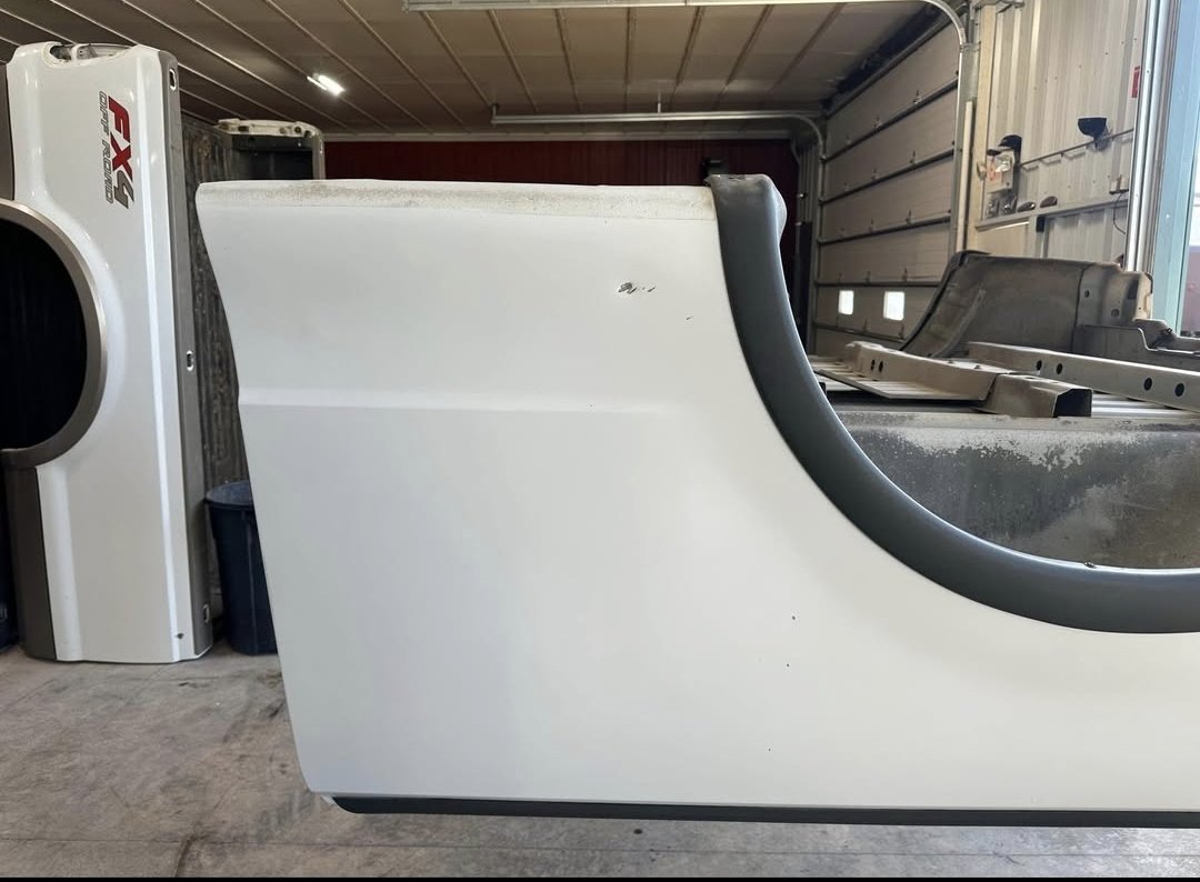 2000 f150 6.5ft Bed Rust Free - Image 4