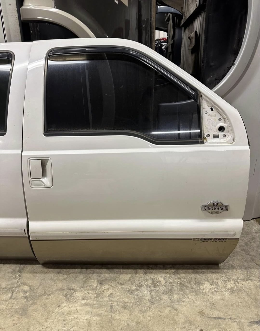 2011-2016 super duty f250 f350 crew cab door set - Image 4