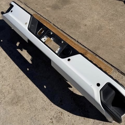 2020-2025 GMC Chevy 2500 3500 Factory Rear Painted Bumper Summit White OEM