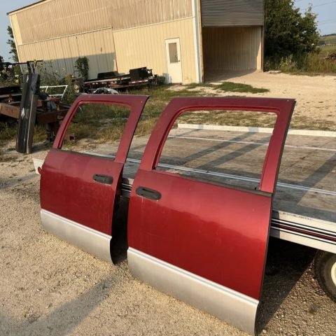 06-09 dodge mega cab rear doors Rust Free