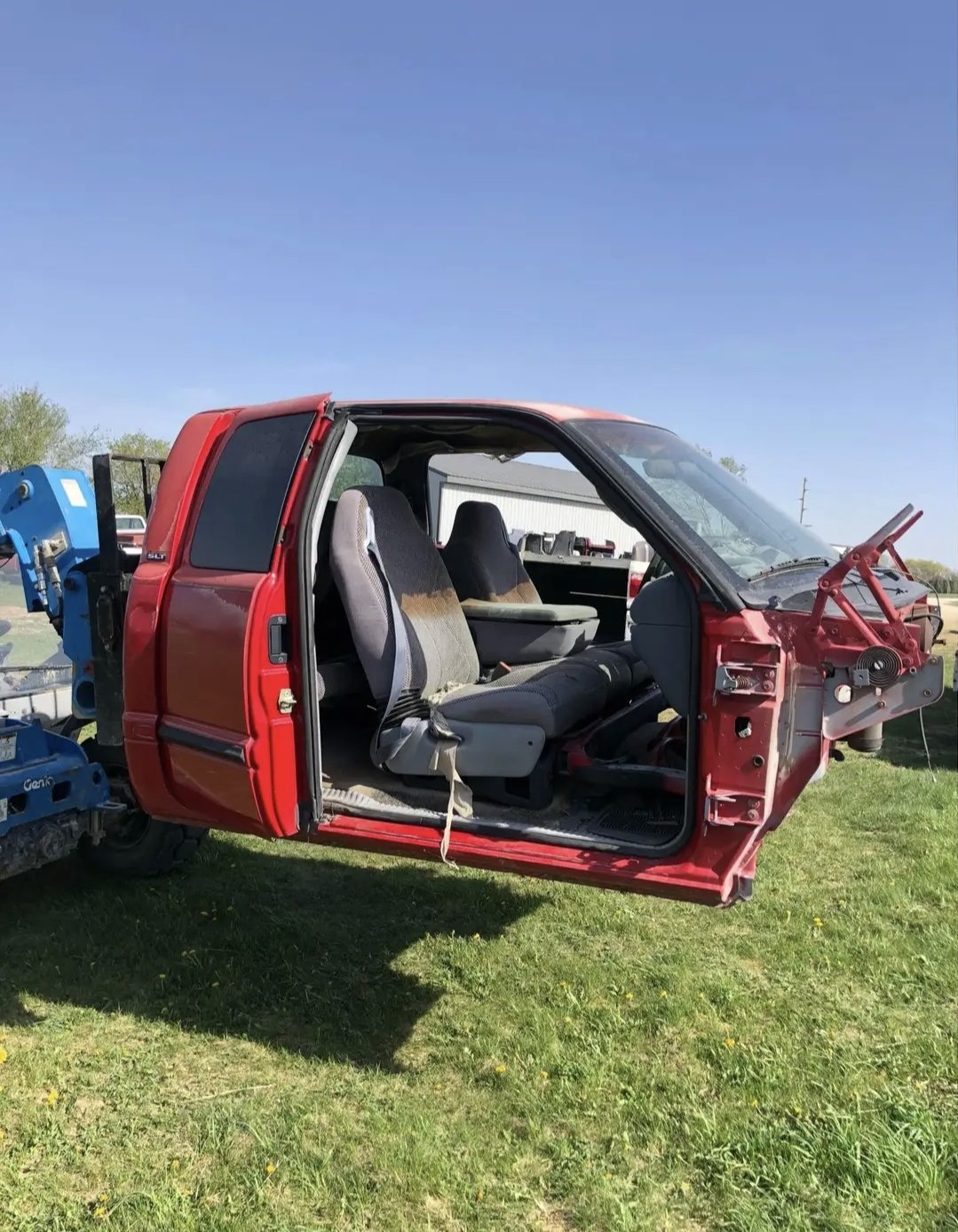 Rust free 2nd gen 98-02 cab - Image 3