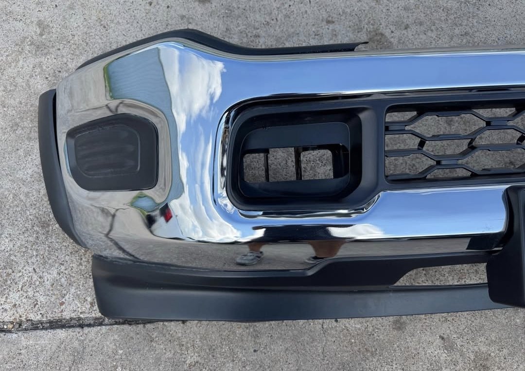 2019-2025 Ram 4500 500 Factory Chrome Front Bumper - Image 7