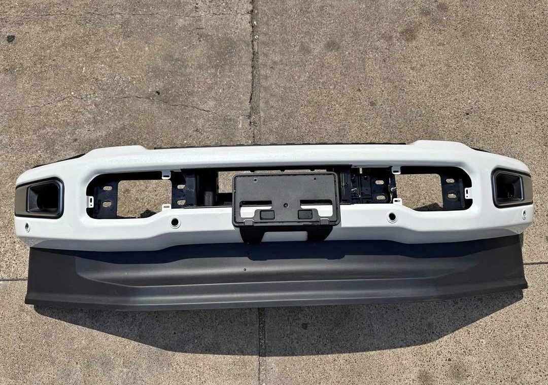 2023 2024 2025 Ford F250 F350 Factory Front Bumper Star White w/ Sensor Holes - Image 2