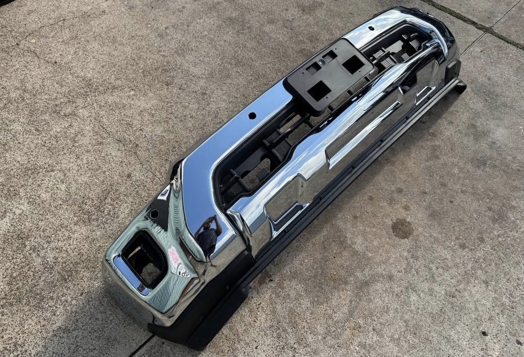 2024 2025 Chevy Silverado 2500 3500 Factory Chrome Front Bumper w/ Sensor Hole