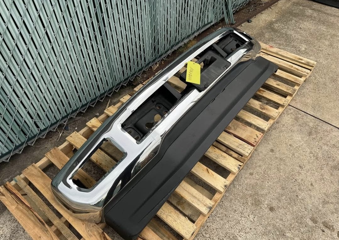 2017-2019 Ford Front Bumper - Image 6