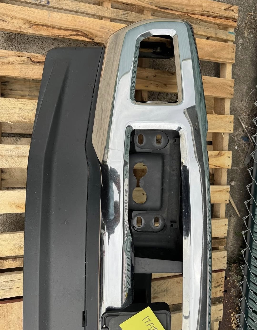 2017-2019 Ford Front Bumper - Image 9