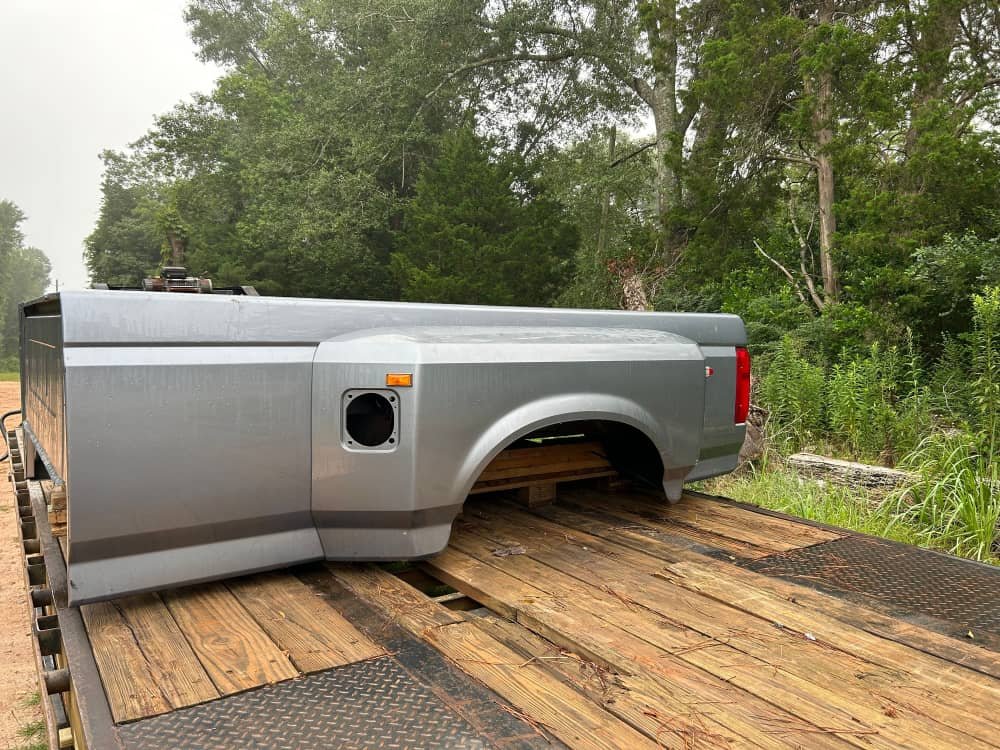 1992–1996 Ford F-350 Dually Truck Bed - Rust-Free OEM Gray DRW Bed - Image 2