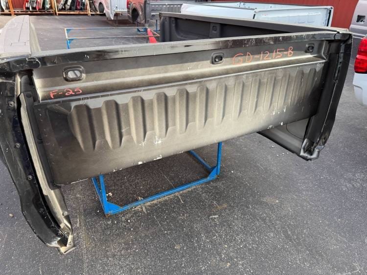 2014–2018 GMC Sierra 3500HD Denali 8-Foot Dually Bed - OEM Black DRW Long Bed - Image 8