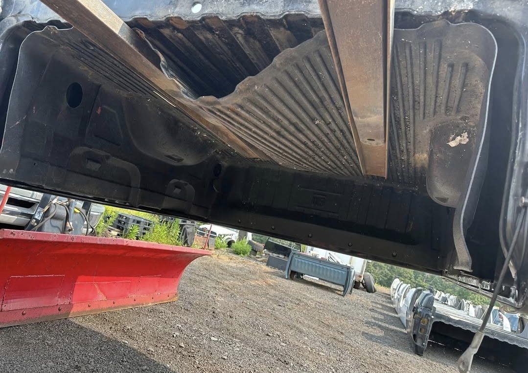 Rust free 07-13 Chevy Silverado 5.9ft be - Image 4