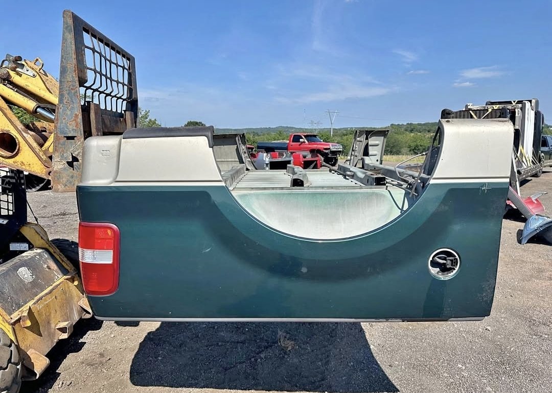 Rust free 04-08 Ford f150 5.5ft bed - Image 2