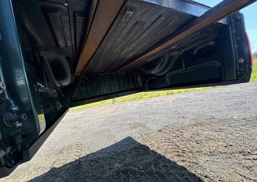 Rust free 04-08 Ford f150 5.5ft bed - Image 9