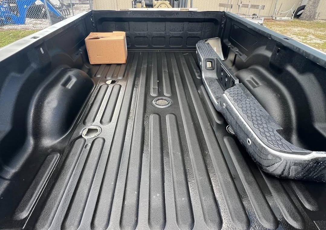 2010–2018 Ram 3500 Dually 8 ft Truck Bed with Fifth-Wheel Prep - Image 9