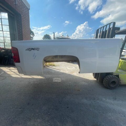 2007–2014 Chevrolet Replacement Truck Bed – Silver