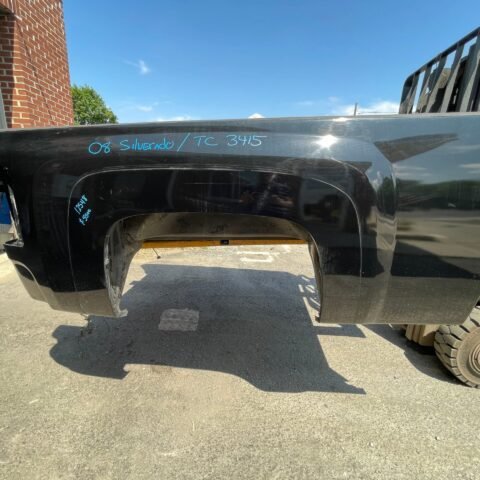 2007–2014 Chevrolet 6.5 ft Replacement Truck Bed – Silver — Ref 8079