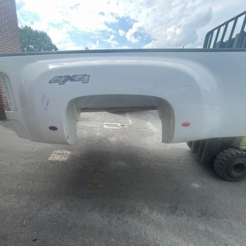 2007–2014 Chevrolet Dually 8 ft Replacement Truck Bed – Silver