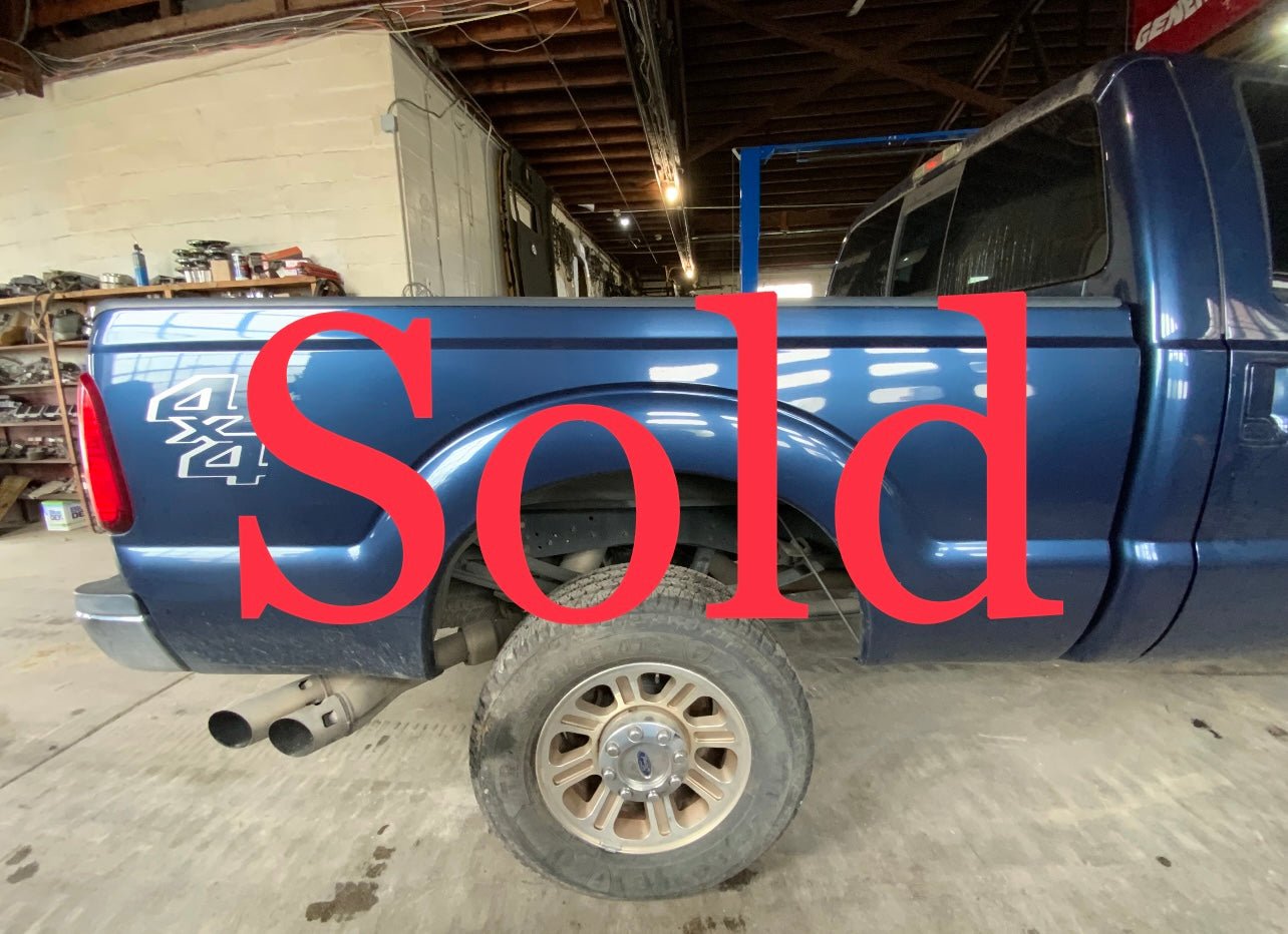 2011–2016 Ford Super Duty 6.75 ft Truck Bed – Blue Jeans