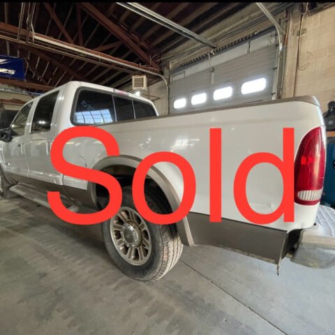 1999–2010 Ford Super Duty 6.75 ft Truck Bed – Paint Codes Z1/AQ